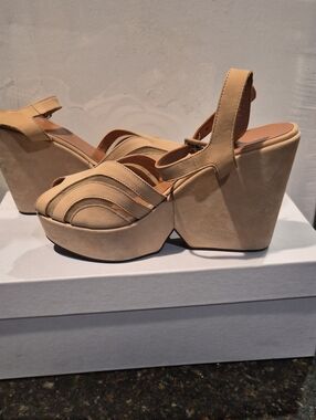 Robert Clergerie Nude Beige Platform Slingback Wedges